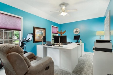 This home in the gated Hideaway Lake will impress the most - photo 29