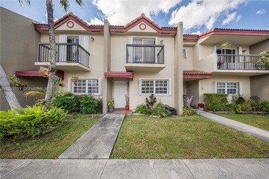 Kendale Lakes Area Townhome/Townhouse For Sale in Miami Florida