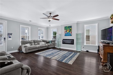 Welcome home to the heart of Richmond Hill - a lovingly - photo 5