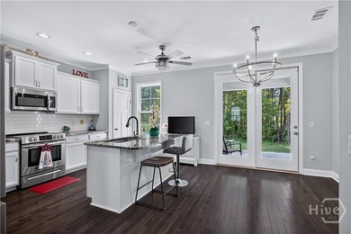 Welcome home to the heart of Richmond Hill - a lovingly - photo 8