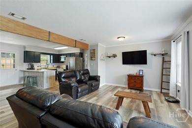 Rare find on Oatland Island! This beautifully updated all-brick - photo 5