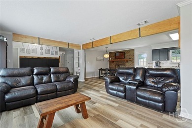 Rare find on Oatland Island! This beautifully updated all-brick - photo 6