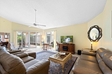 Scenic lakeview home in Breakers West, a guard-gated club - photo 5