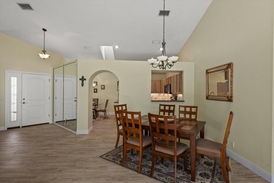 Scenic lakeview home in Breakers West, a guard-gated club - photo 6