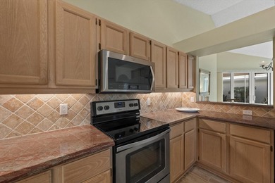 Scenic lakeview home in Breakers West, a guard-gated club - photo 8