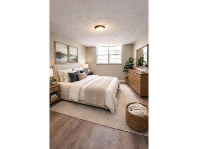 Spacious 1bed-1.5 bath condo, fully renovated and move-in ready