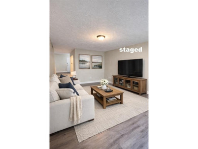 Spacious 1bed-1.5 bath condo, fully renovated and move-in ready