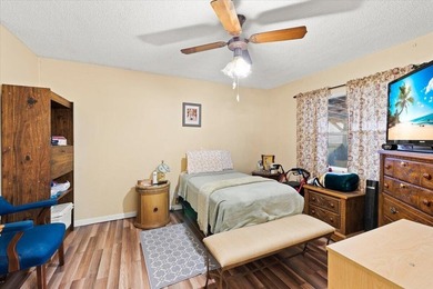 Great opportunity to own this 3-bedroom, 2-bath home in West - photo 14