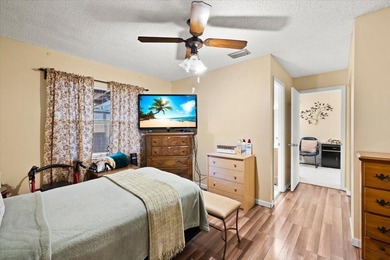 Great opportunity to own this 3-bedroom, 2-bath home in West - photo 15