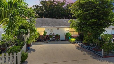 Great opportunity to own this 3-bedroom, 2-bath home in West - photo 24