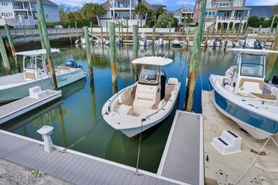 This coastal-designed 4 BR, 3.5 bath residence is a perfect home - photo 3