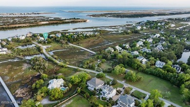 This coastal-designed 4 BR, 3.5 bath residence is a perfect home - photo 6
