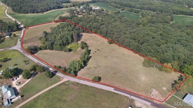 (private lake, pond, creek) Acreage For Sale in New Haven Missouri
