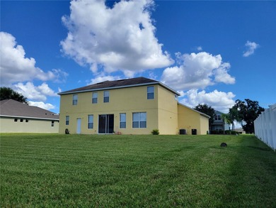 This beautiful property features an open floor plan and high - photo 6