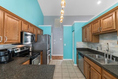 Welcome home to this beautifully maintained 3-bedroom, 2-bath - photo 11