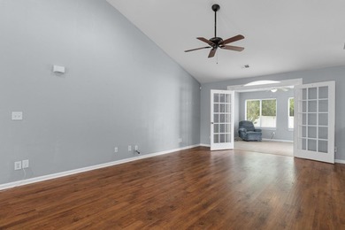 Welcome home to this beautifully maintained 3-bedroom, 2-bath - photo 18