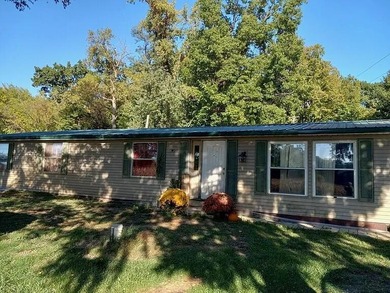 Reynolds Lake - Van Buren County Home Sale Pending in Lawrence Michigan