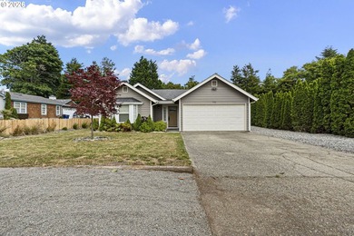Well maintained and ready to move into. Great location near - photo 2
