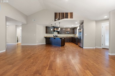 Well maintained and ready to move into. Great location near - photo 9