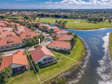 Lake Home For Sale in Palm Beach Gardens, Florida