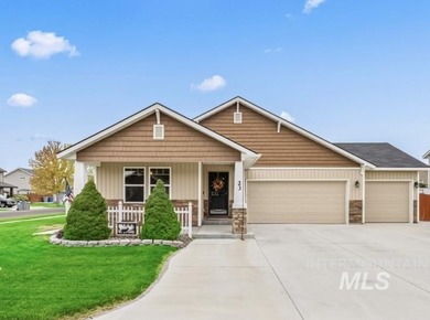 Lake Lowell Home Sale Pending in Nampa Idaho