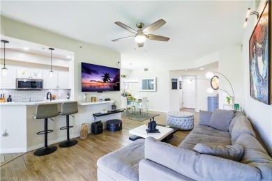 Lake Condo For Sale in Naples, Florida