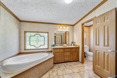 Tucked away near Weiss Lake, this home offers the kind of - photo 13