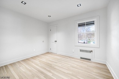 Beautiful renovated 3 bedroom, 2bath home in West Milford, just - photo 14