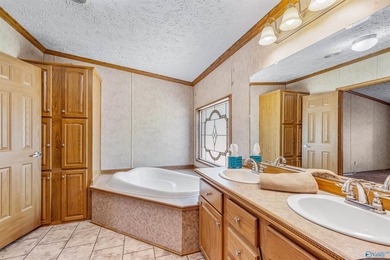 Tucked away near Weiss Lake, this home offers the kind of - photo 15