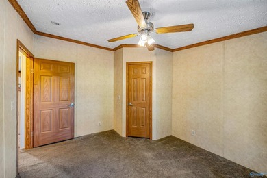Tucked away near Weiss Lake, this home offers the kind of - photo 18