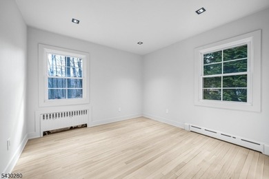 Beautiful renovated 3 bedroom, 2bath home in West Milford, just - photo 20
