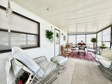 Look no more for your future home or retirement home. This 2/2 - photo 20