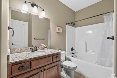 Welcome home to this stunning Kettler-built ranch in desirable - photo 21