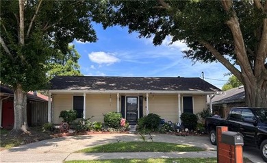 Location, location, location! This beauty if off of W. Esplanade - photo 1