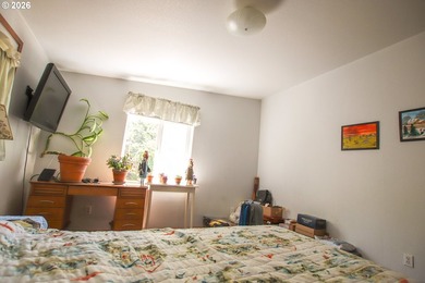 Nestled along the scenic Oregon Coast, this charming 2-bedroom - photo 22