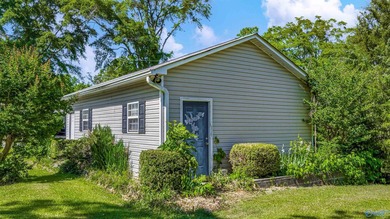 Tucked away near Weiss Lake, this home offers the kind of - photo 42