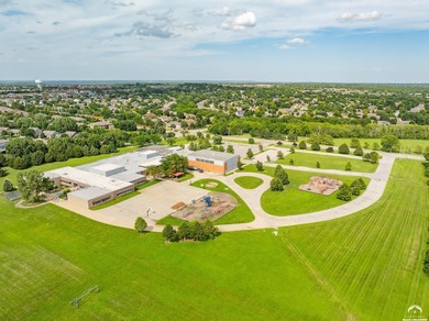 Welcome home to this stunning Kettler-built ranch in desirable - photo 43
