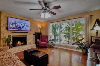 OPEN HOUSE 7/19 1-3 Lay Lake living at its BEST! Located in - photo 11
