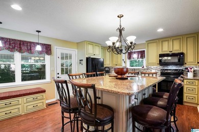 OPEN HOUSE 7/19 1-3 Lay Lake living at its BEST! Located in - photo 20
