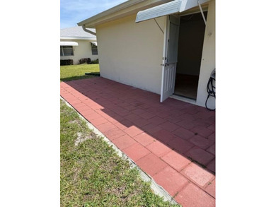 Beautifully maintained end condo in this gated senior complex - photo 26