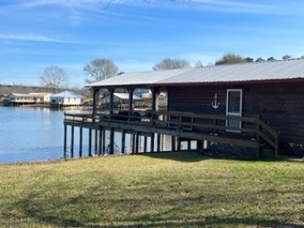 Lake Eddins Home Sale Pending in Pachuta Mississippi