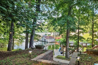 OPEN HOUSE 7/19 1-3 Lay Lake living at its BEST! Located in - photo 50