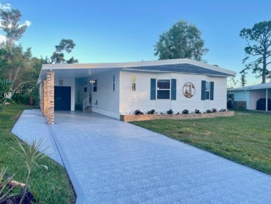 (private lake, pond, creek) Home For Sale in North Fort Myers Florida