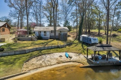 Lake Blackshear Home For Sale in Cordele Georgia