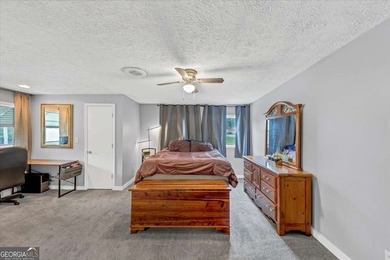 Located in the heart of downtown Acworth, this unique and - photo 35