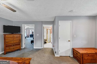 Located in the heart of downtown Acworth, this unique and - photo 39
