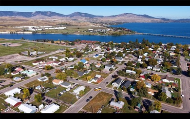 Flathead Lake Home For Sale in Polson Montana