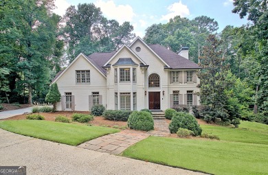 Lake Home For Sale in Peachtree City, Georgia