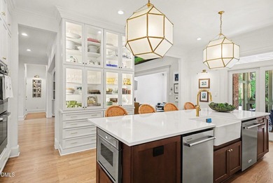 Beautiful newly renovated home located in the prestigious gated - photo 5