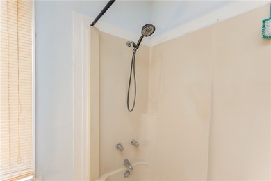Located in the charming Del Mar historic subdivision you will - photo 22